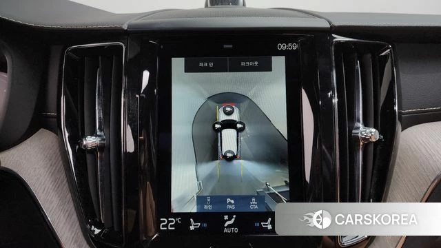 Volvo XC60 second Generation 2018 Серый из Кореи, фото 5