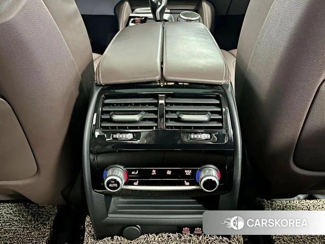 BMW 5 Series (G30) 2021 Синий из Кореи, фото 5