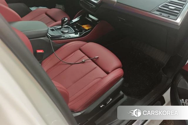 BMW X4 2024 Белый из Китая, фото 5