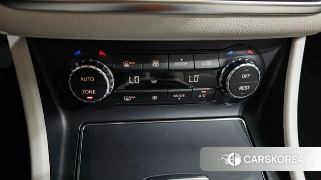 Mercedes-Benz GLA-Class X156 2019 Белый из Кореи, фото 5