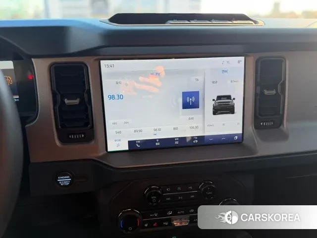 Ford Bronco 6th Generation 2024 Белый из Кореи, фото 5