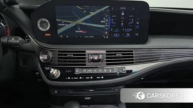 Lexus LS500 5th generation 2022 Серебряный из Кореи, фото 5