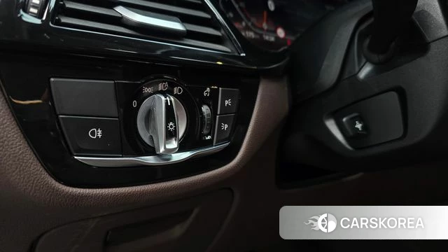 BMW 6 Series GT (G32) 2022 Черный из Кореи, фото 5