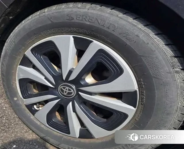 Toyota Prius Prime 2018 Серый из Кореи, фото 5