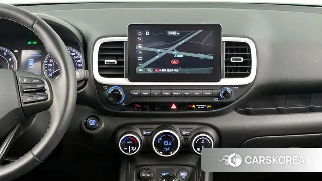 Hyundai Venue 2019 Белый из Кореи, фото 5