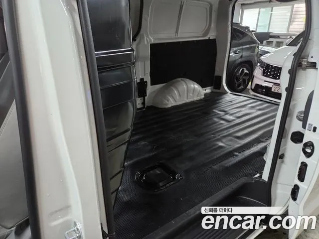 Hyundai The New Grand Starex 2021 Белый из Кореи, фото 5