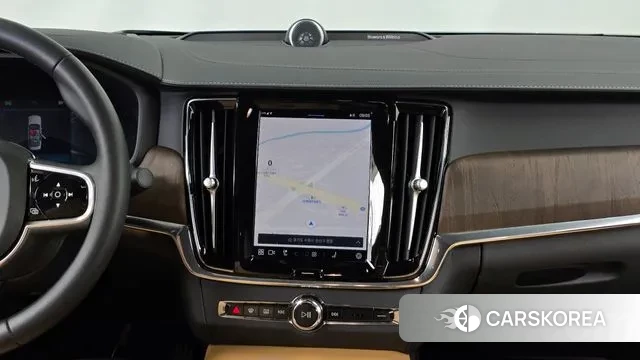 Volvo S90 2023 Черный из Кореи, фото 5