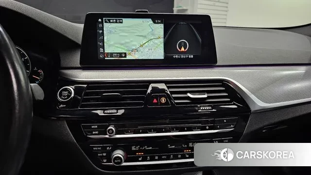 BMW 5 Series (G30) 2018 Серый из Кореи, фото 5