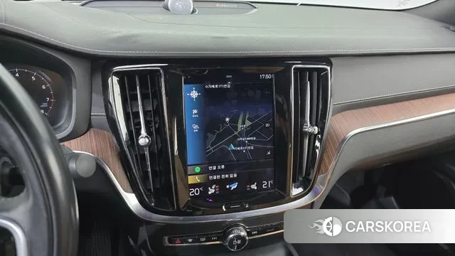 Volvo S60 3rd generation 2021 Черный из Кореи, фото 5