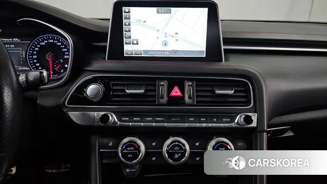 Genesis G70 2018 Белый из Кореи, фото 5