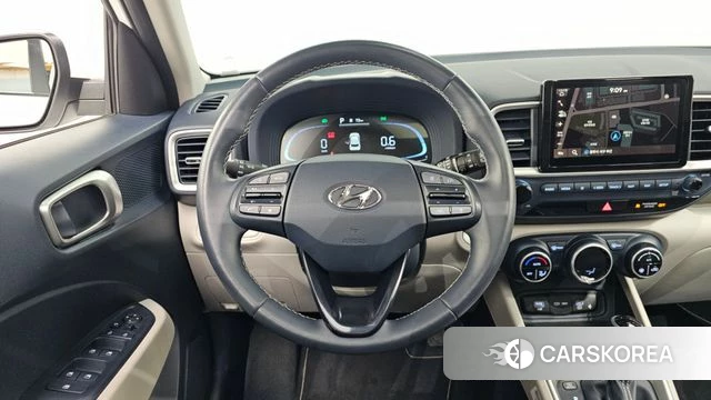 Hyundai Venue 2023 Белый из Кореи, фото 5