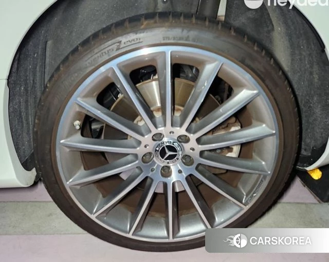 Mercedes-Benz E-Class W213 2023 Белый из Кореи, фото 5