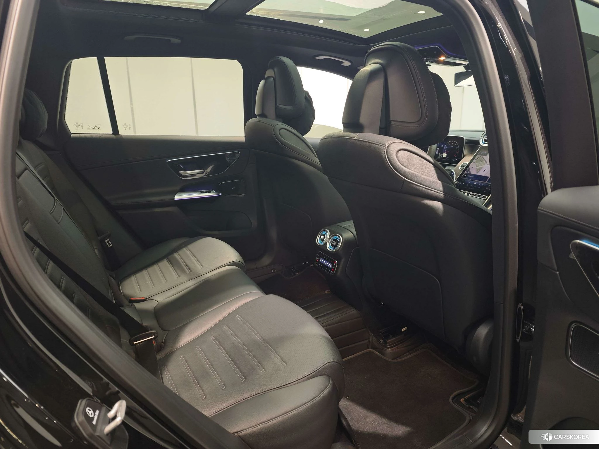 Mercedes-Benz GLC 2024 Черный из Китая, фото 5