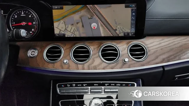 Mercedes-Benz E-Class W213 2020 Серый из Кореи, фото 5