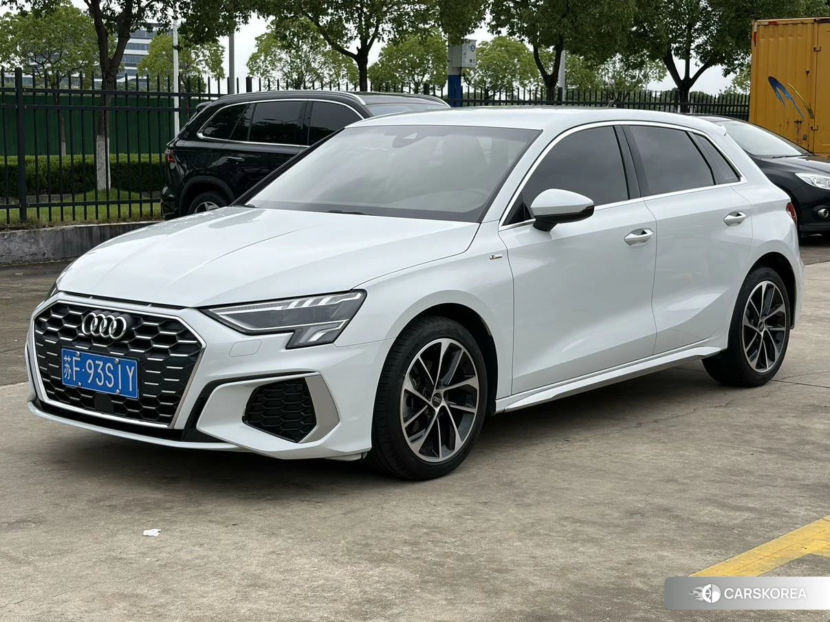 Audi A3 2023 Белый из Китая, фото 5