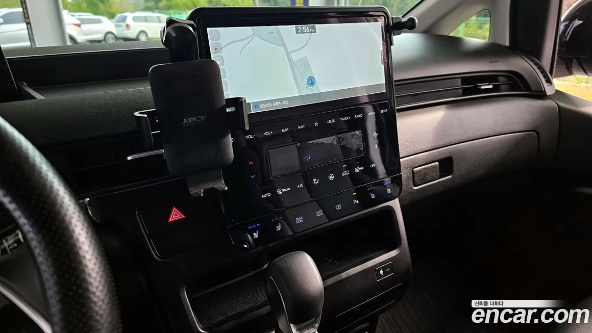 Hyundai Staria 2023 Черный из Кореи, фото 5