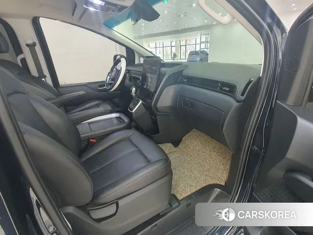 Hyundai Staria 2024 Синий из Кореи, фото 5