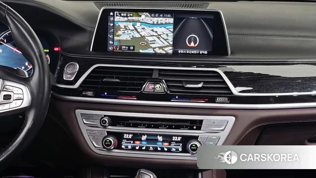 BMW 7 Series (G11) 2018 Синий из Кореи, фото 5