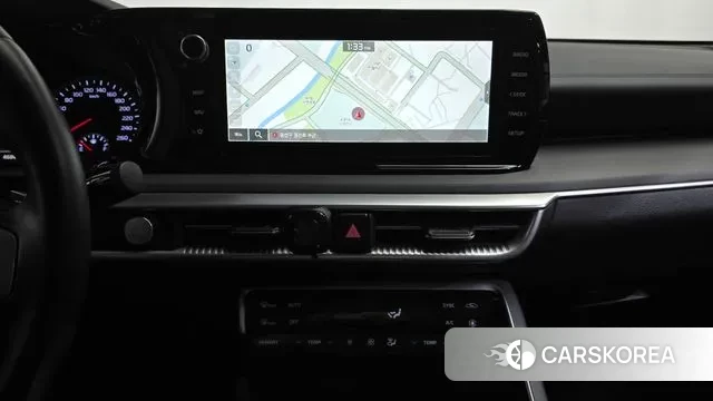 Kia K5 3rd generation 2023 Серый из Кореи, фото 5