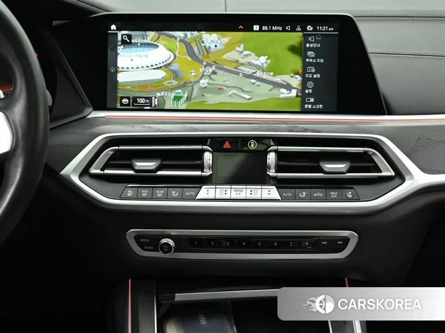BMW X7 (G07) 2021 Черный из Кореи, фото 5