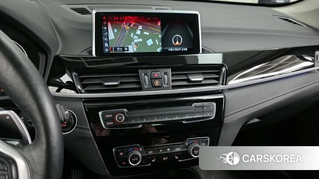 BMW X1 (F48) 2021 Белый из Кореи, фото 5