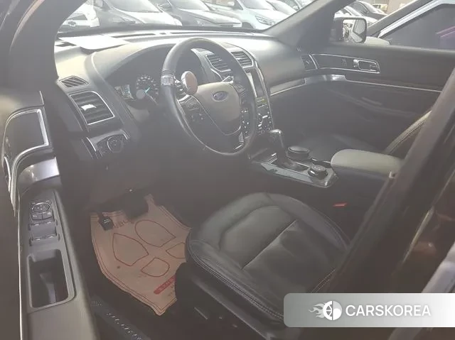 Ford Explorer 2018 Черный из Кореи, фото 5