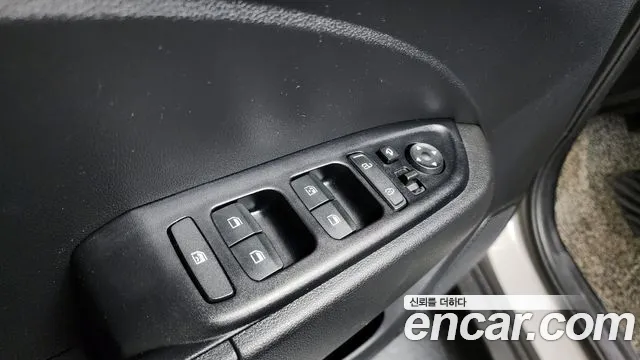 Hyundai Venue id 2686429 из Кореи 5