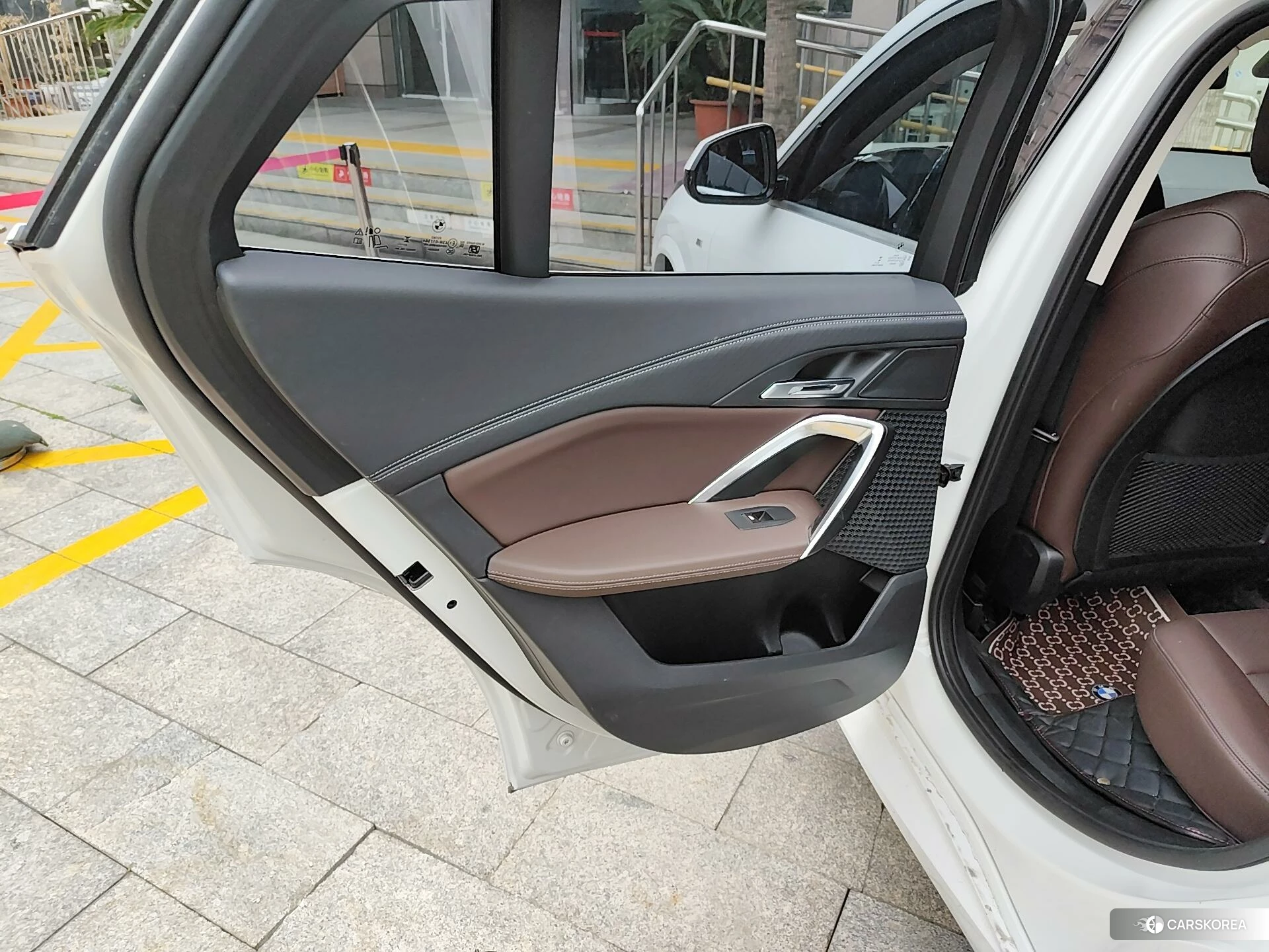 BMW X2 (import) 2024 Белый из Китая, фото 5