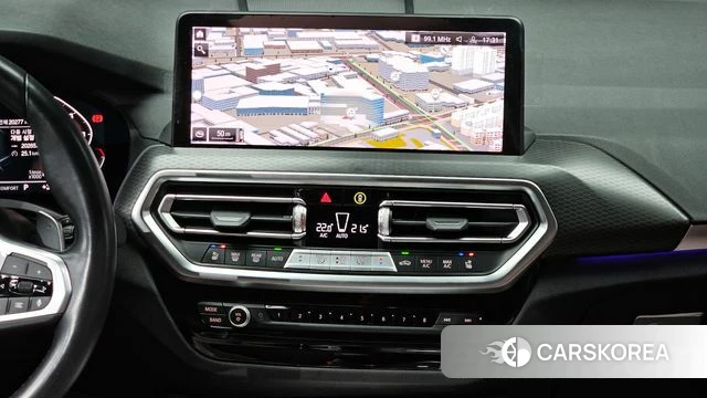 BMW X4 (G02) 2023 Серебристо-серый из Кореи, фото 5
