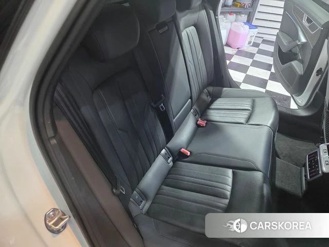 Audi A6 (C8) 2020 Белый из Кореи, фото 5