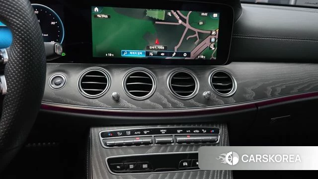 Mercedes-Benz E-Class W213 2022 Черный из Кореи, фото 5