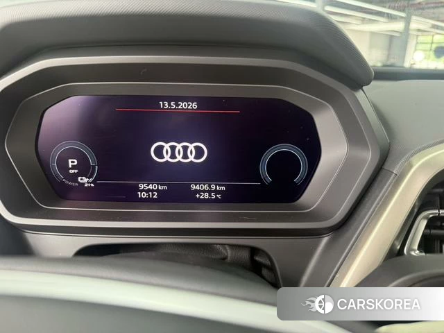 Audi Q5 e-tron 2025 Белый из Китая, фото 5