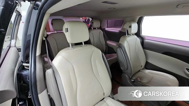 Kia Carnival 4th generation 2021 Черный из Кореи, фото 5