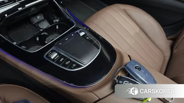 Mercedes-Benz E-Class W213 2023 Белый из Кореи, фото 5