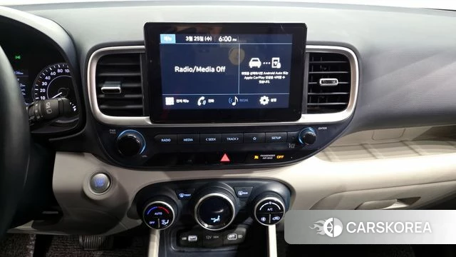 Hyundai Venue 2021 Белый из Кореи, фото 5