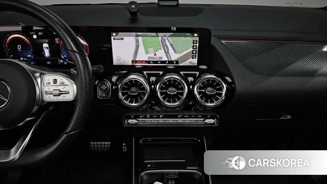 Mercedes-Benz GLA - Class H247 2023 Белый из Кореи, фото 5