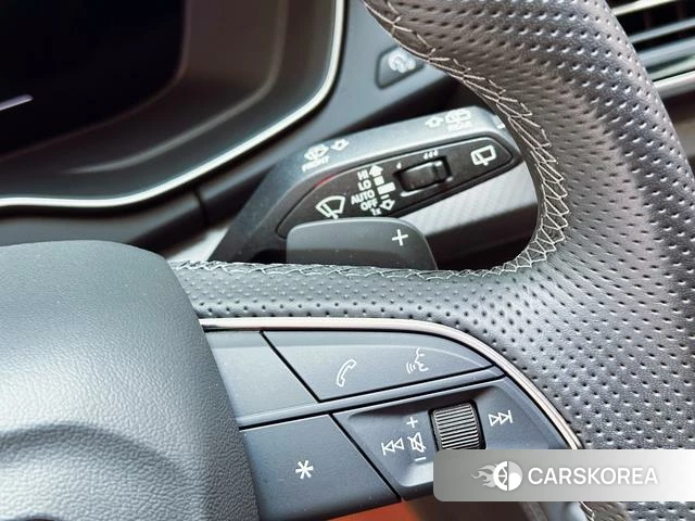 Audi Q5L 2024 Черный из Китая, фото 5