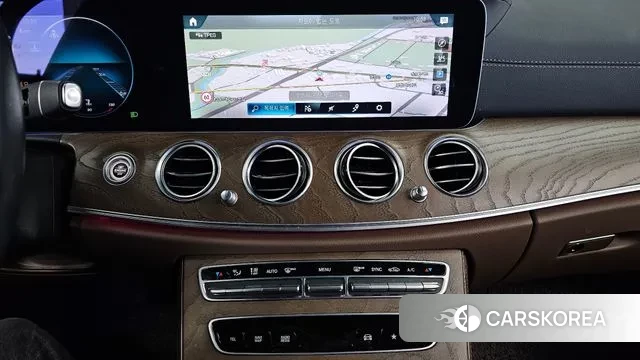 Mercedes-Benz E-Class W213 2021 Черный из Кореи, фото 5