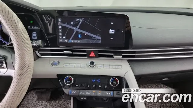 Hyundai Avante Hybrid (CN7) 2022 Белый из Кореи, фото 5