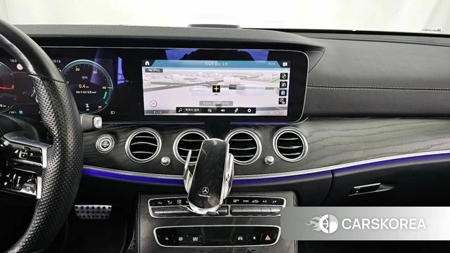 Mercedes-Benz E-Class W213 2022 Белый из Кореи, фото 5