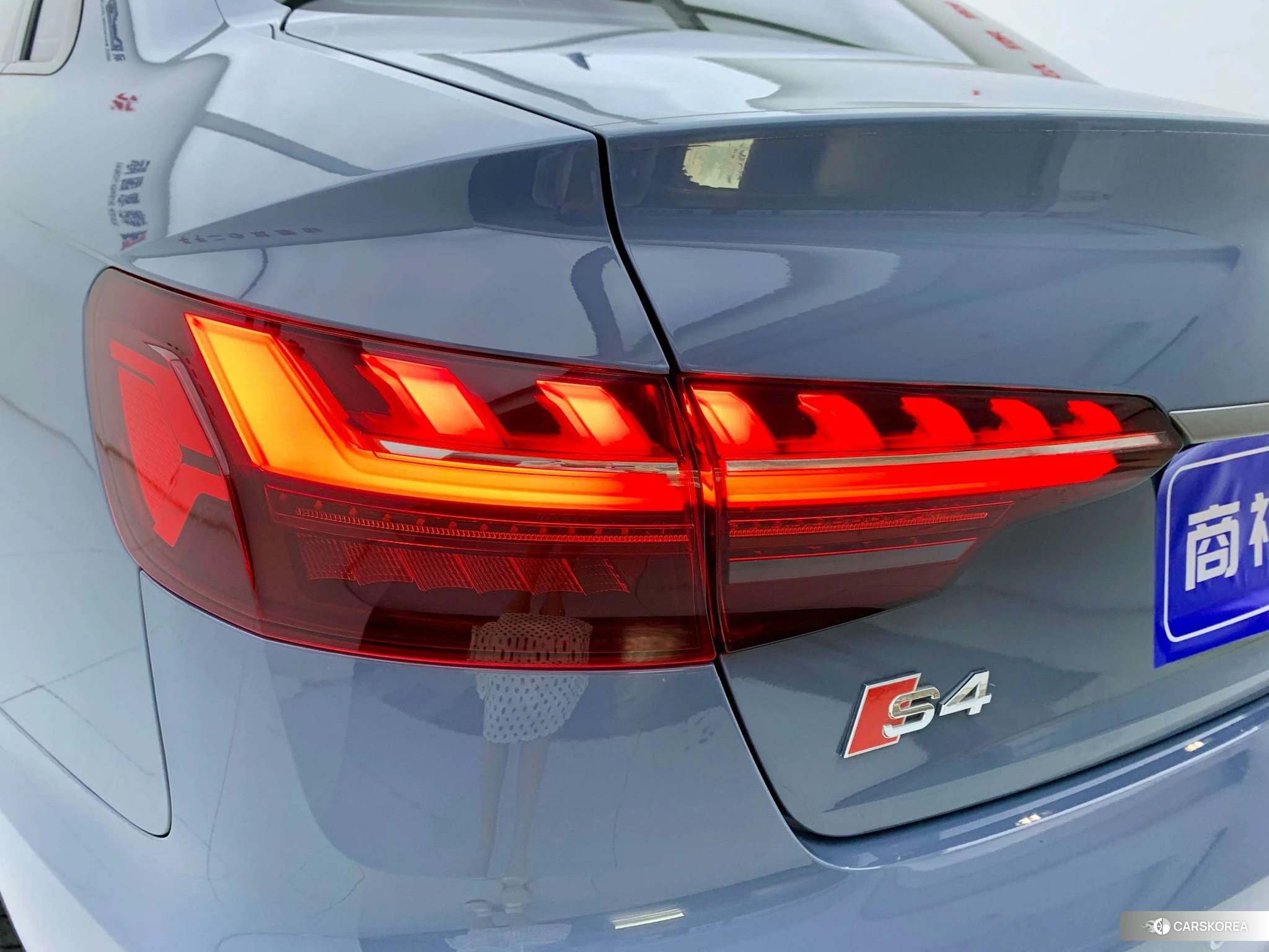 Audi A4L 2021 Темно-серый из Китая, фото 5