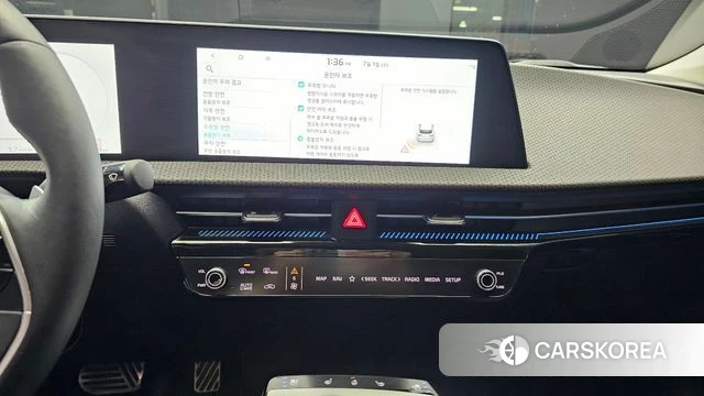 Kia EV6 2022 Жемчужный цвет из Кореи, фото 5