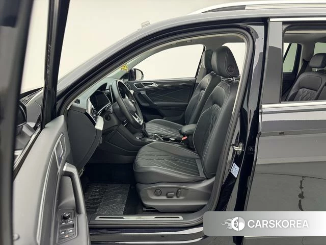 Volkswagen Tiguan L 2023 Черный из Китая, фото 5