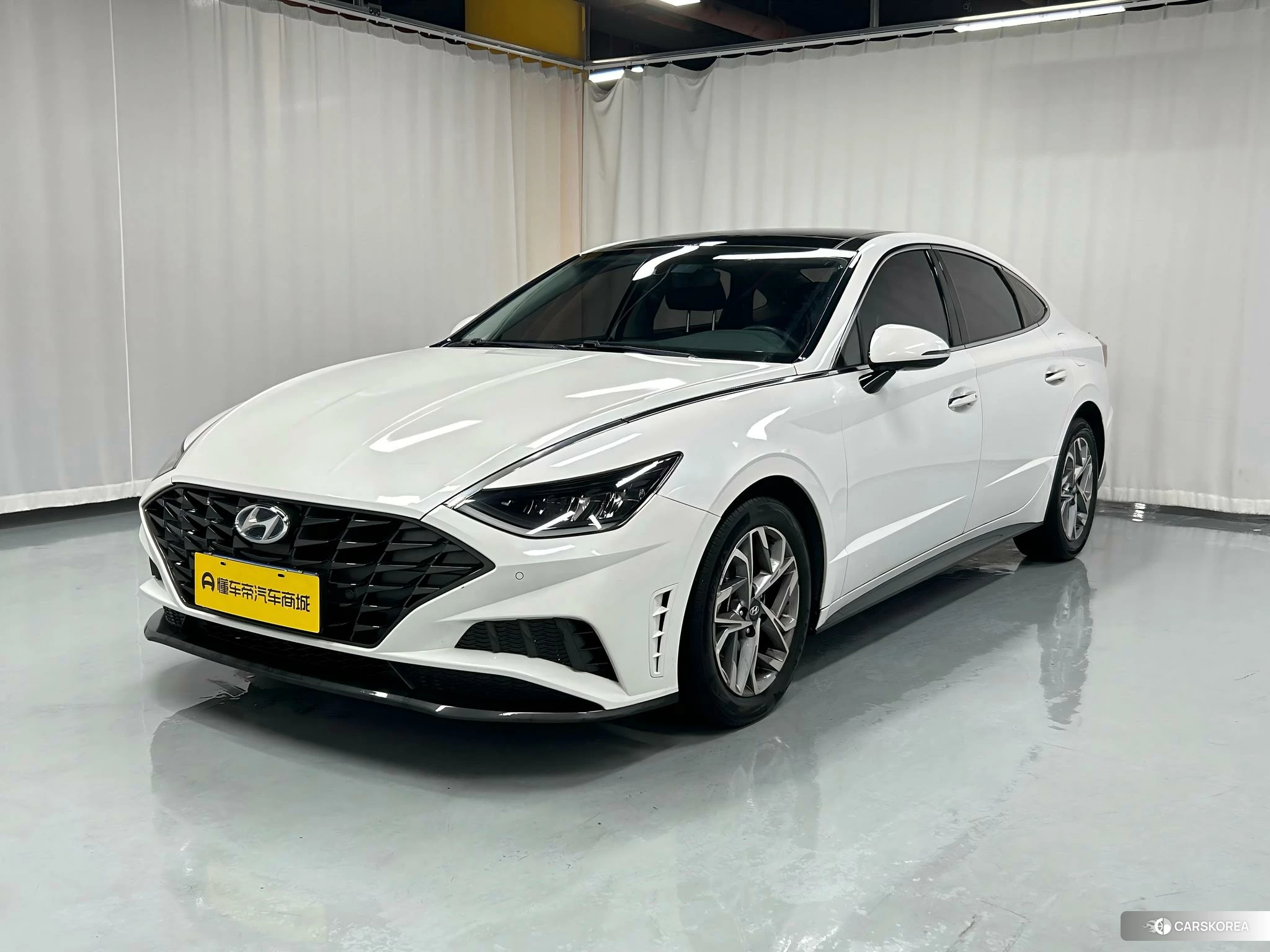 Hyundai Sonata 2020 Белый из Китая, фото 5