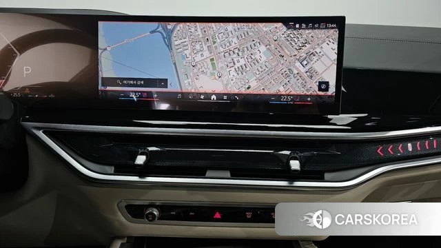 BMW X6 (G06) 2025 Черный из Кореи, фото 5