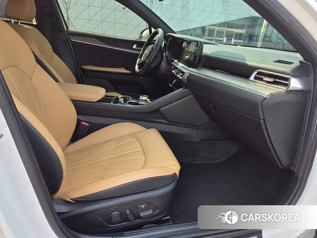 Kia K5 3rd generation 2021 Белый из Кореи, фото 5