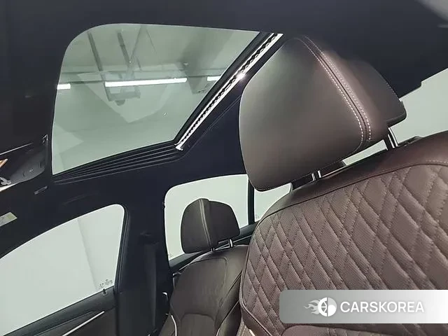 BMW 5 Series (G30) 2020 Белый из Кореи, фото 5