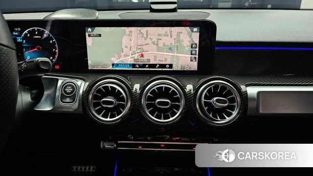 Mercedes-Benz GLB-Class X247 2021 Белый из Кореи, фото 5