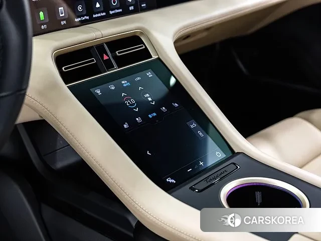 Porsche Taycan 2023 Черный из Кореи, фото 5