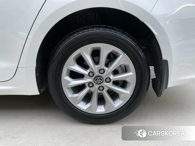 Toyota Corolla 2023 Белый из Китая, фото 5